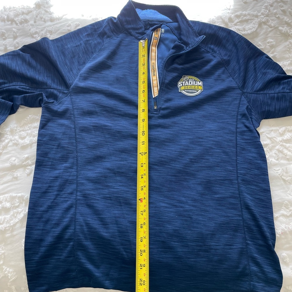 Pittsburg Penguins NHL 2017 Stadium Series navy blue pullover Size M SKU 49 - Picture 9 of 9